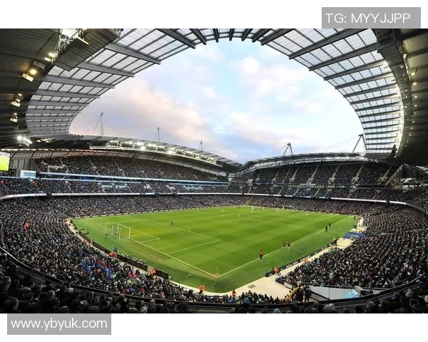 英超争冠集团积分胶着多队争夺冠军形势愈发紧张激烈