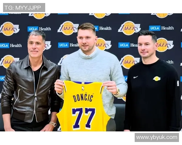 湖人正式宣布与对手达成交易，实现地震级引援签约