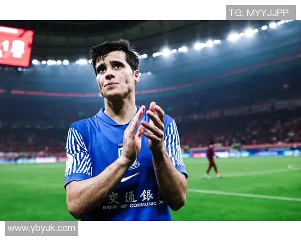 特谢拉现场助威辽宁队，CBA总决赛一幕感动无数球迷