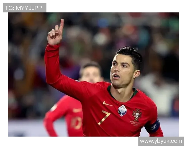 葡萄牙队成功卫冕欧洲杯冠军,荣耀再现绿茵场 葡萄牙队成功卫冕欧洲杯冠军,荣耀再现绿茵场